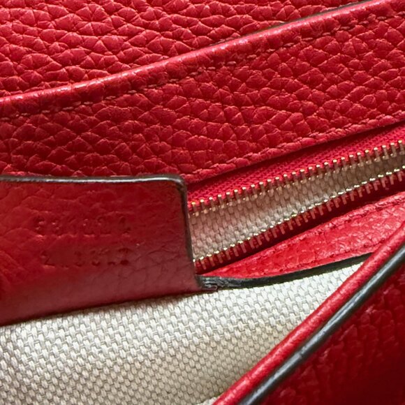 Authentic Gucci SoHo Chain Crossbody Red Leather Handbag - Picture 6 of 10